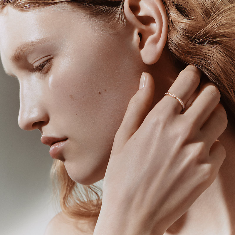 ウェディングリング 《エヴァー・ケリー》 | Hermès - エルメス-公式サイト